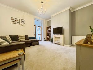 Dining Room- click for photo gallery